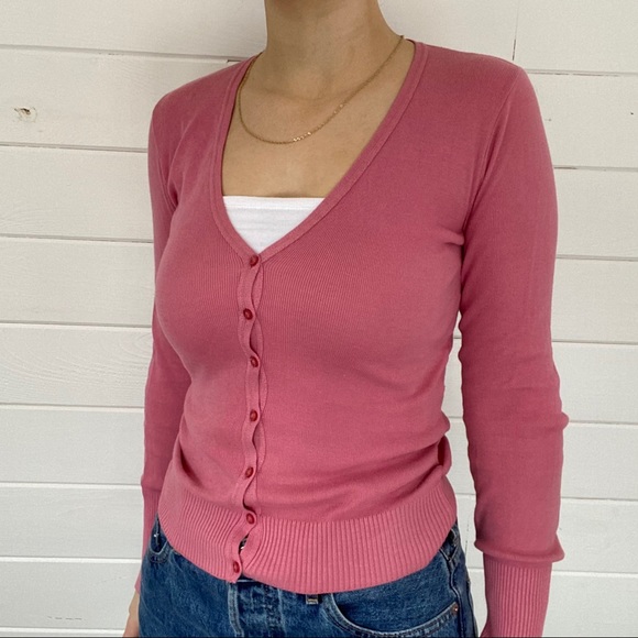 Pink Cardigan - Picture 2 of 6